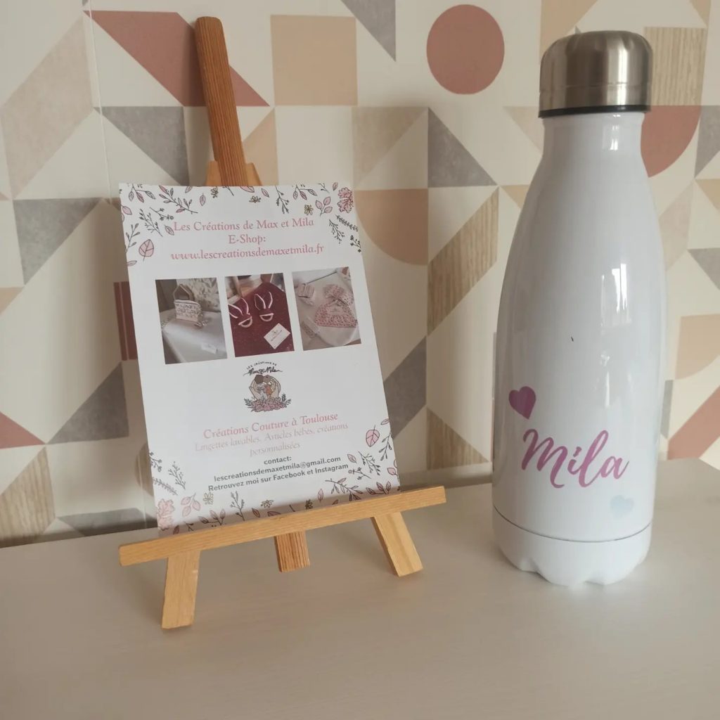 Gourde personnalisée blanche avec le prénom "Mila"